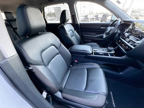 Certified 2023 Nissan Pathfinder SL AWD/4WD image 25