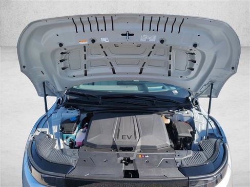 New 2026 Hyundai Ioniq 5 Limited image 19