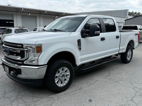 Used 2020 Ford F250 XL w/ STX Appearance Package AWD/4WD image 3