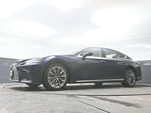 Used 2018 Lexus LS 500 AWD w/ Interior Upgrade Package image 54