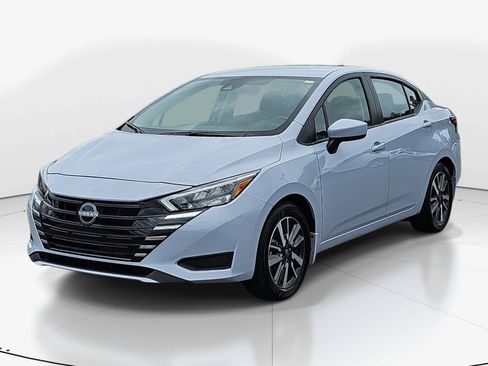 Used 2025 Nissan Versa SV w/ Trunk Package FWD image 8