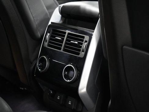 Used 2019 Land Rover Range Rover Sport Supercharged AWD/4WD image 36