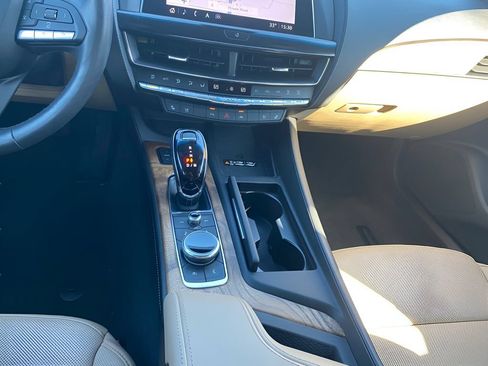 Used 2023 Cadillac CT5 Luxury AWD/4WD image 23