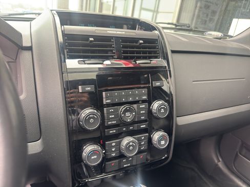 Used 2012 Ford Escape Limited FWD image 24