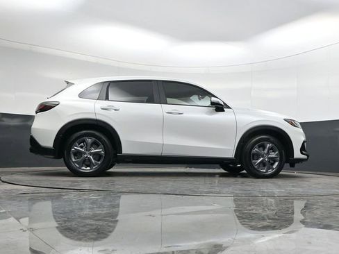 New 2026 Honda HR-V LX image 33