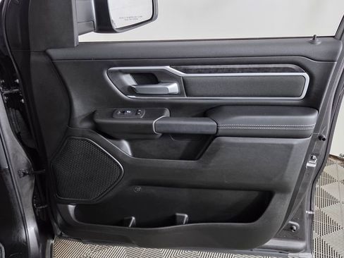 Used 2023 RAM 1500 Big Horn AWD/4WD image 32