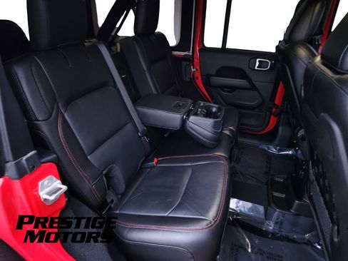 Used 2022 Jeep Wrangler Unlimited Rubicon w/ Steel Bumper Group AWD/4WD image 34