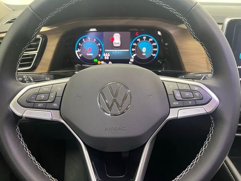 New 2026 Volkswagen Atlas SE image 19