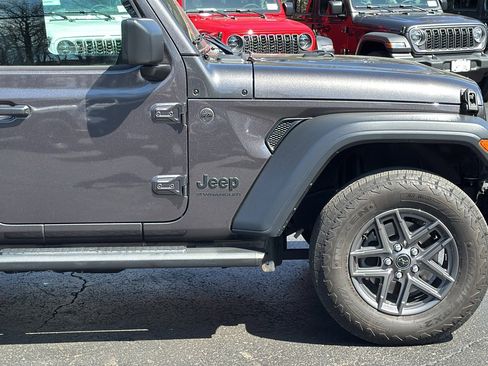 Certified 2024 Jeep Wrangler Unlimited Sport AWD/4WD image 5