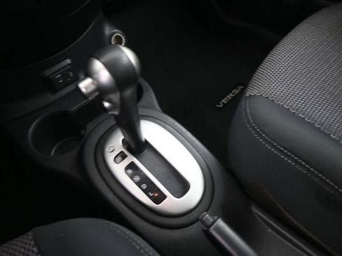 Used 2019 Nissan Versa SV image 33