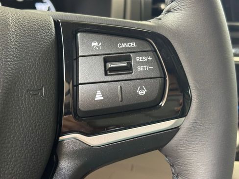 New 2026 Honda Odyssey Touring image 38