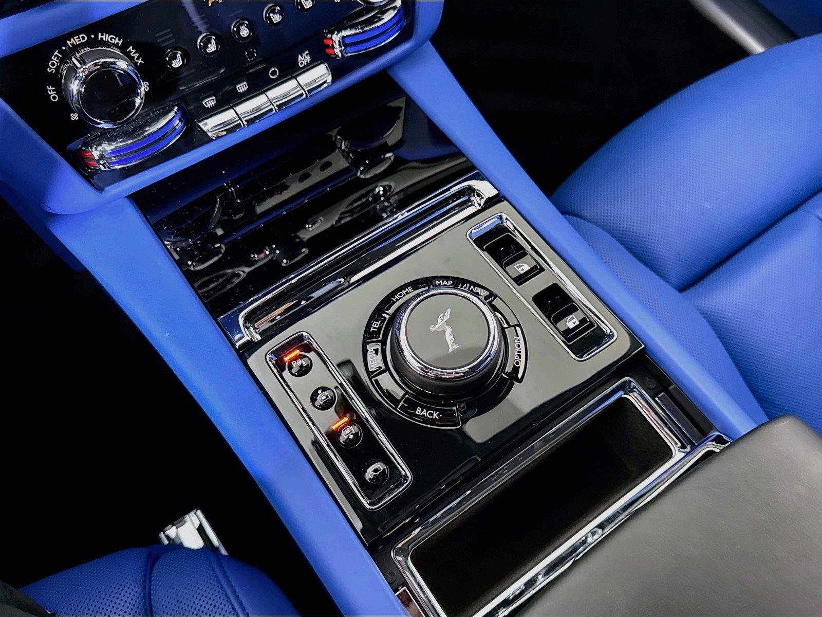 Used 2025 Rolls-Royce Ghost AWD/4WD image 23