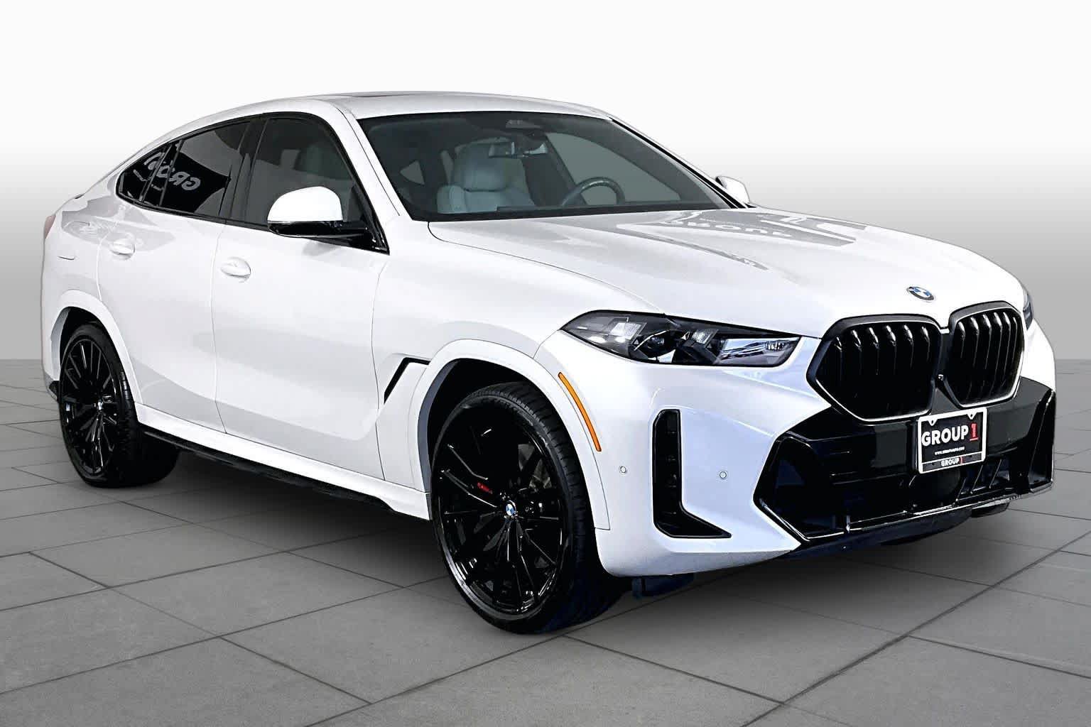 Used 2025 BMW X6 xDrive40i w/ Executive Package AWD/4WD image 3