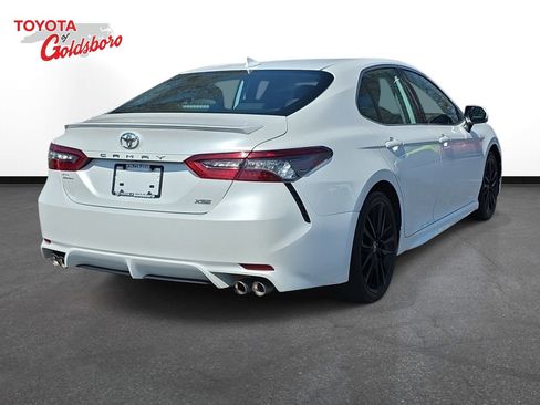 Used 2023 Toyota Camry XSE image 5