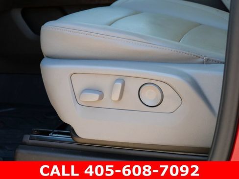 Used 2024 GMC Sierra 1500 SLT AWD/4WD image 58