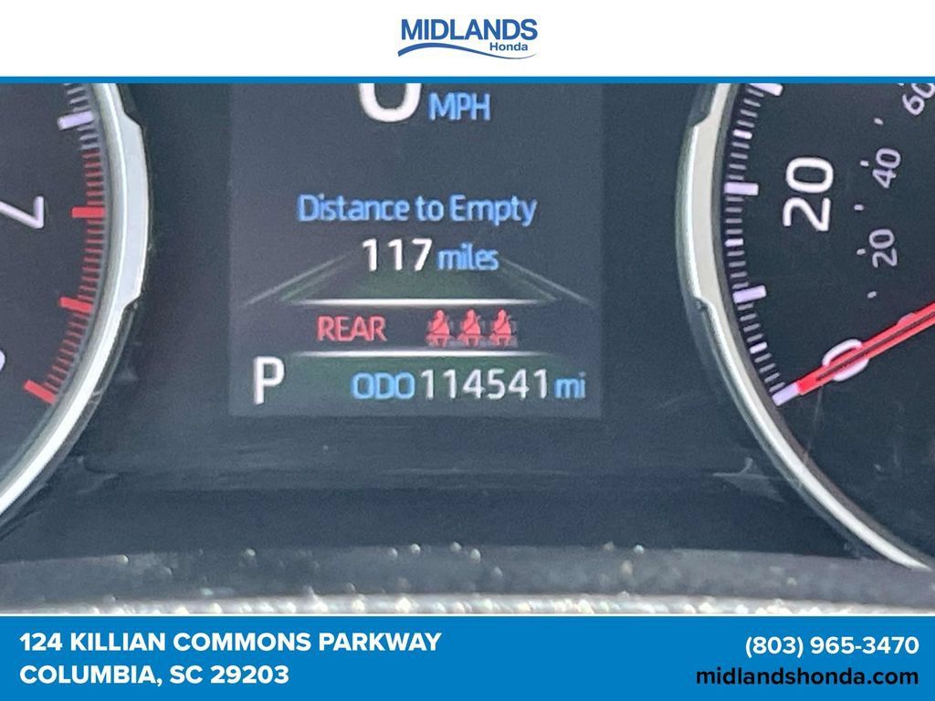 Used 2021 Toyota RAV4 XLE AWD/4WD image 19