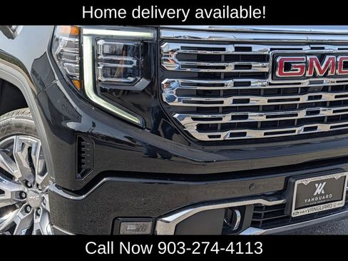 Used 2022 GMC Sierra 1500 Denali w/ Denali Reserve Package image 2