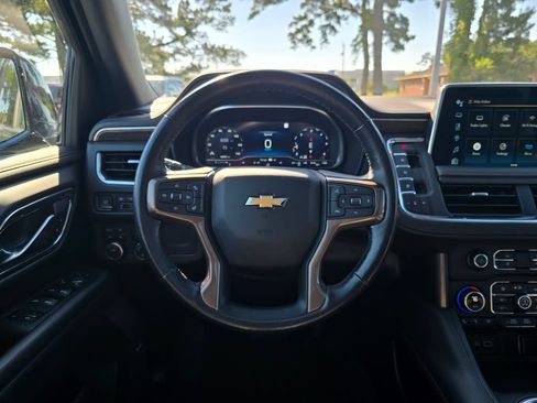Certified 2022 Chevrolet Tahoe High Country AWD/4WD image 13