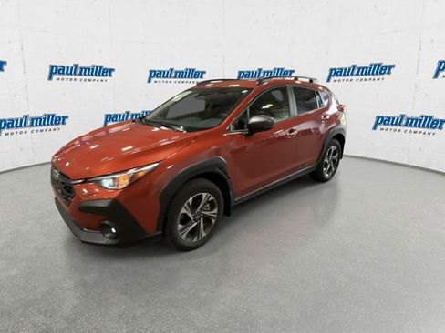 Used 2025 Subaru Crosstrek 2.0i Premium image 5