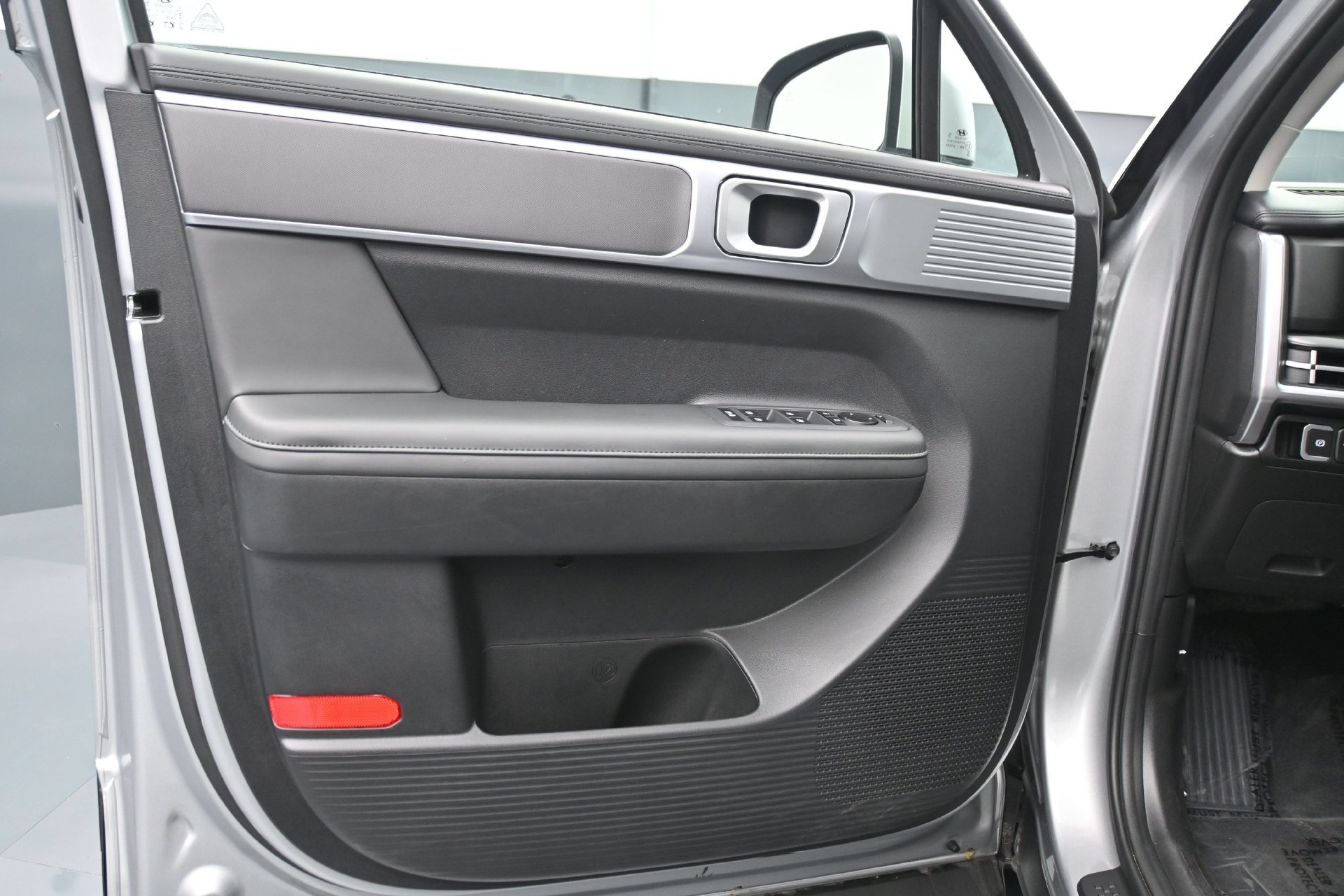 Certified 2026 Hyundai Santa Fe SEL AWD/4WD image 18
