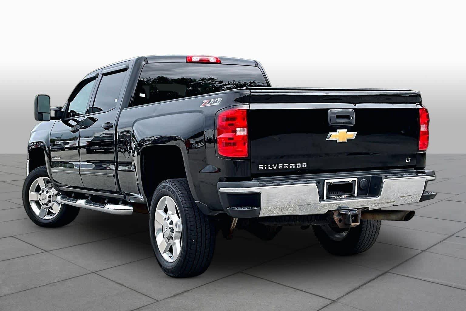 Used 2017 Chevrolet Silverado 2500 LT w/ All Star Edition AWD/4WD image 12