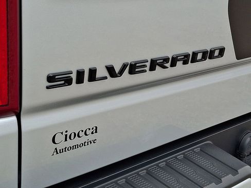 Certified 2022 Chevrolet Silverado 1500 Custom w/ Rally Edition AWD/4WD image 28