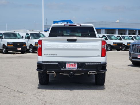 Used 2024 Chevrolet Silverado 1500 LT Trail Boss w/ Protection Package AWD/4WD image 6