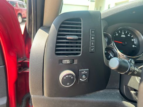 Used 2012 Chevrolet Silverado 1500 LT w/ All-Star Edition AWD/4WD image 18
