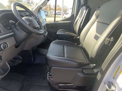 New 2025 Ford Transit 250 Base RWD w/ Exterior Upgrade Package image 10