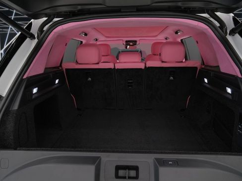 Used 2025 Land Rover Range Rover SE image 46