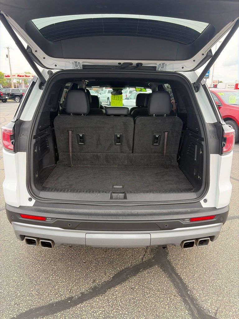 Used 2024 GMC Acadia Elevation AWD/4WD image 11