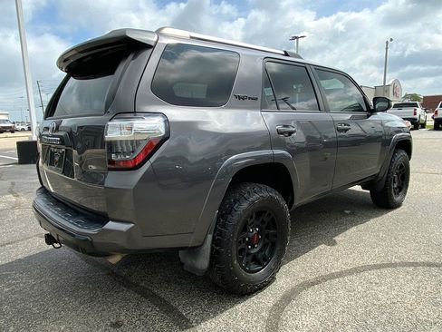 Used 2016 Toyota 4Runner TRD Pro AWD/4WD image 8