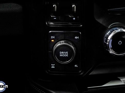 Used 2025 Ford F250 Platinum image 24