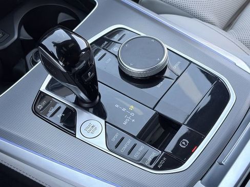 Used 2023 BMW X5 sDrive40i w/ M Sport Package RWD image 30