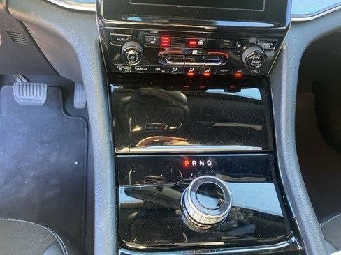 Certified 2023 Jeep Grand Cherokee L Laredo image 10