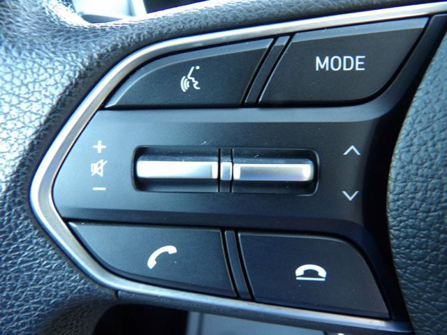 Certified 2022 Hyundai Santa Fe SEL AWD/4WD image 17