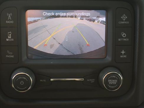 Used 2021 Jeep Wrangler Sport AWD/4WD image 23