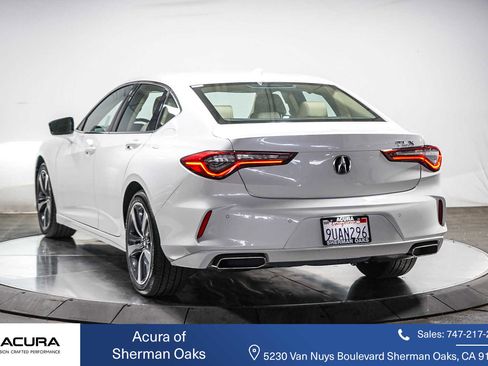 New 2025 Acura TLX w/ Technology Package image 2