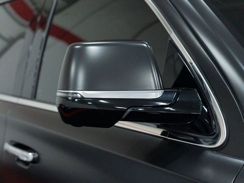 Used 2016 Cadillac Escalade ESV Platinum image 15