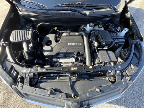 Used 2019 Chevrolet Equinox LT image 44