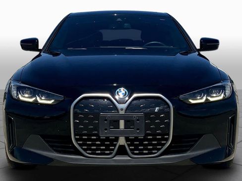Used 2023 BMW i4 eDrive40 w/ Premium Package RWD image 3