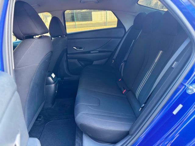 Used 2024 Hyundai Elantra SEL FWD image 29