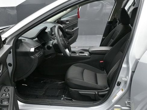 Used 2021 Nissan Altima 2.5 S image 17