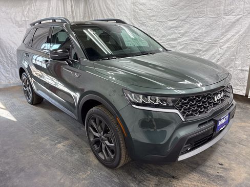 Certified 2023 Kia Sorento X-Line EX AWD/4WD image 2