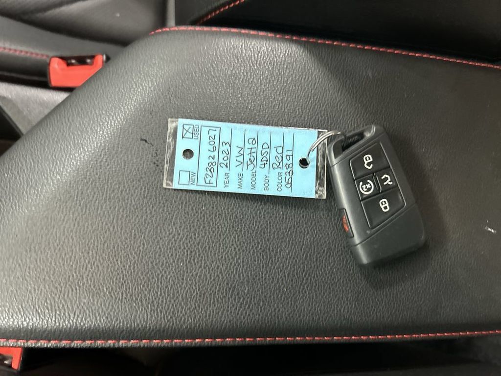 Certified 2023 Volkswagen Jetta GLI Autobahn FWD image 12