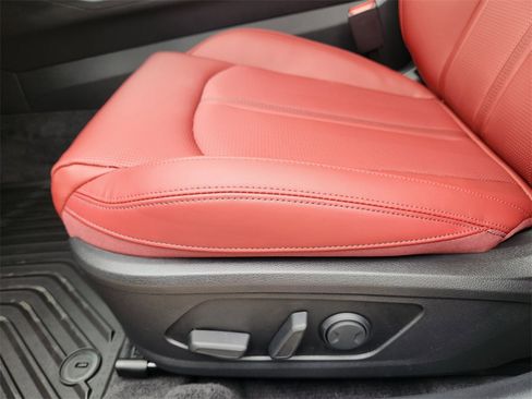 New 2026 Kia K5 GT-Line image 17