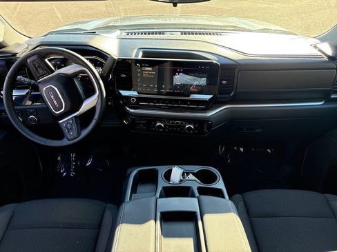 Used 2025 GMC Sierra 1500 Elevation image 20