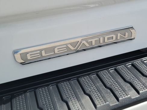 Used 2023 GMC Sierra 1500 Elevation AWD/4WD image 28