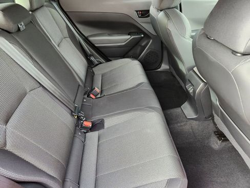 Used 2024 Subaru Crosstrek 2.0i Premium w/ Crosstrek Mirror Package image 19