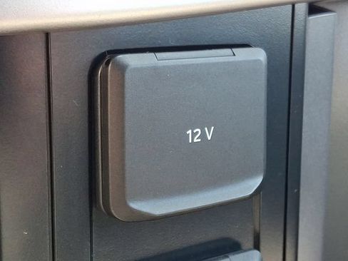 Used 2023 Ford F150 XLT AWD/4WD image 24